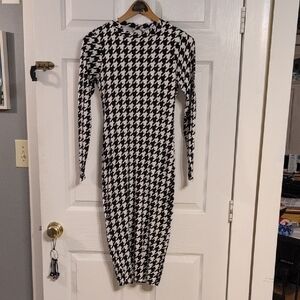 Black and White Houndstooth Dress